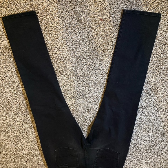 Abercrombie & Fitch Slim Fit Jeans 🔥 - Picture 2 of 2